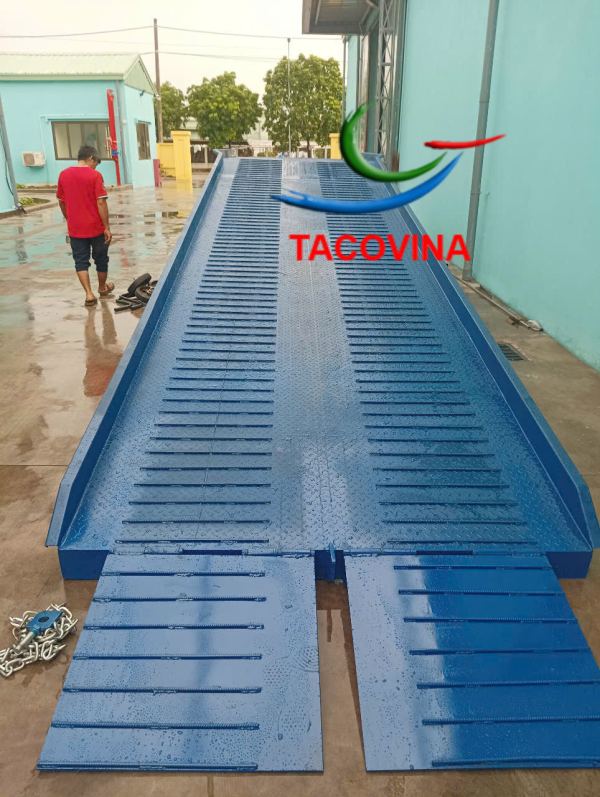 GIÁ CẦU DẪN LÊN CONTAINER (RÚT CONT) TỪ 70 TRIỆU ĐẾN 150 TRIỆU