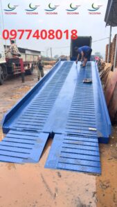 CẦU DẪN LÊN CONTAINER CHO KHO XƯỞNG