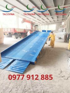 MẶT SÀN CẦU DẪN ĐƯỢC SỬ DỤNG THÉP PHI 10 TRỐNG TRƯỢT CHO XE NÂNG
