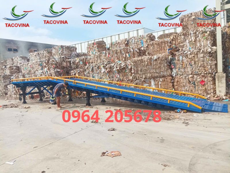 Bàn Giao Cầu Dẫn Xe Nâng 12 Tấn Có Thành Dẫn Tại Gia Lâm, Hà Nội
